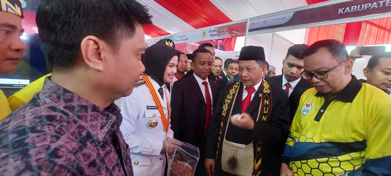 BERITA GAMBAR SIMPATIK